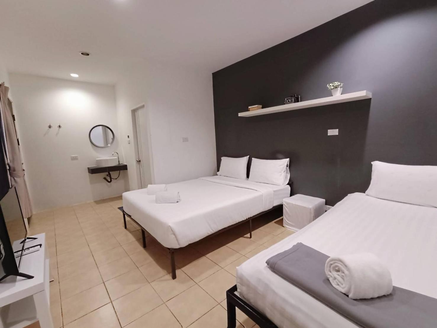 Chino Town Gallery Alley - Sha Plus Phuket Luaran gambar